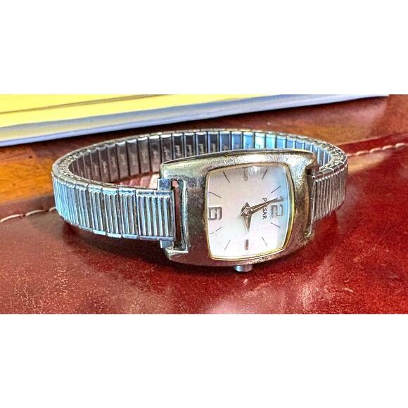 VTG Women's 22nn Silver Tone Seiko Pulsar Watch, Date Window, MOP Face - Picture 1 of 4